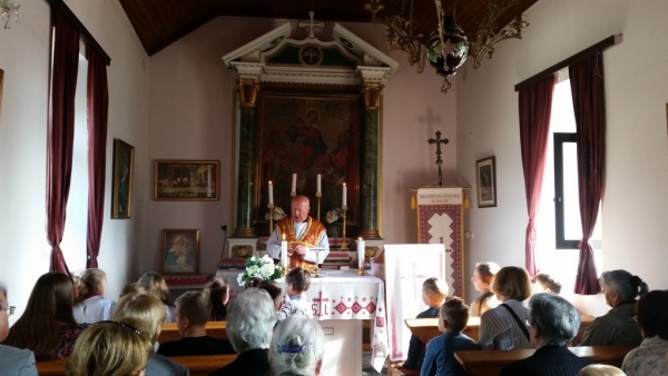 PROSLAVA SVETOG LUKE U KOMAJIMA